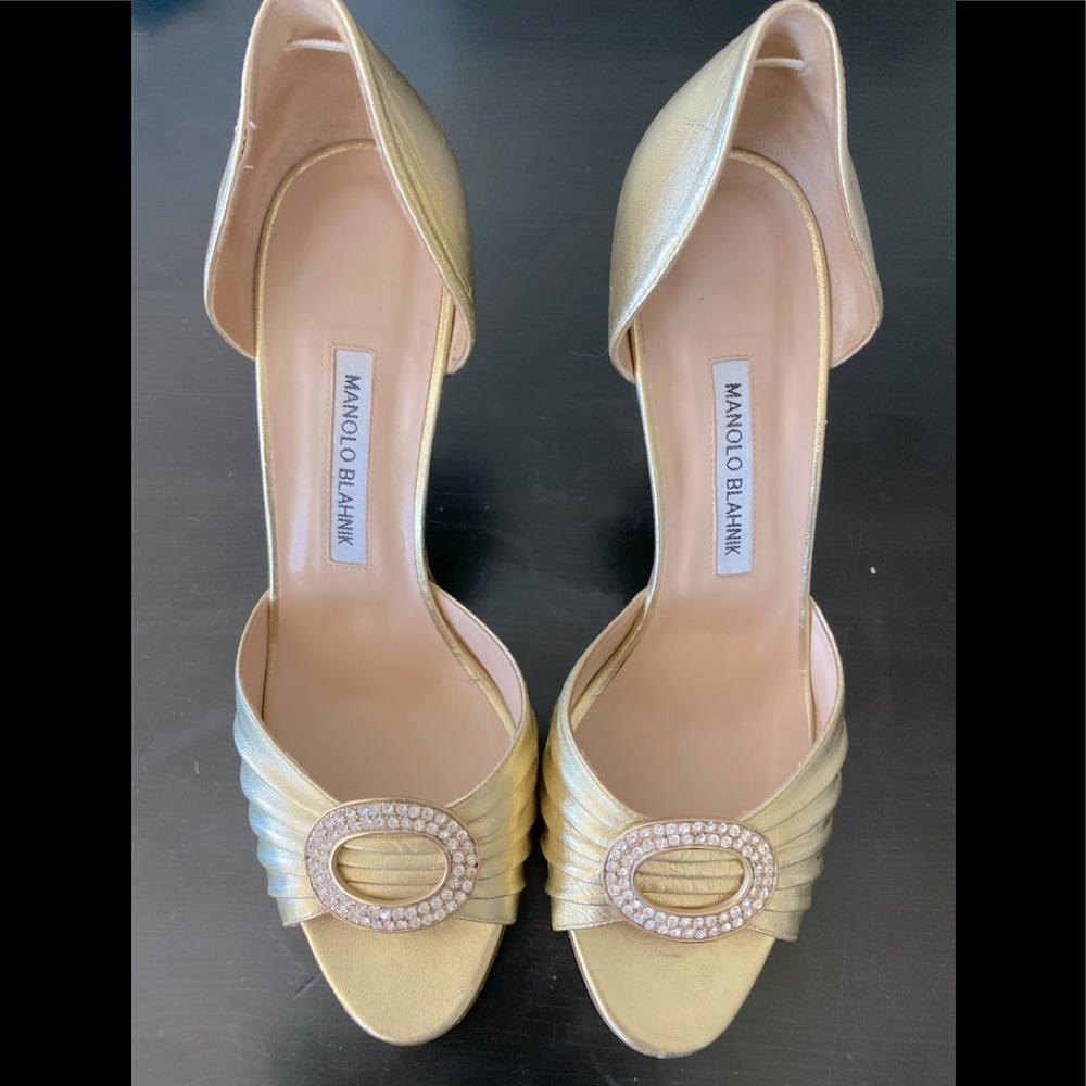 New Manolo Blahnik size 40
